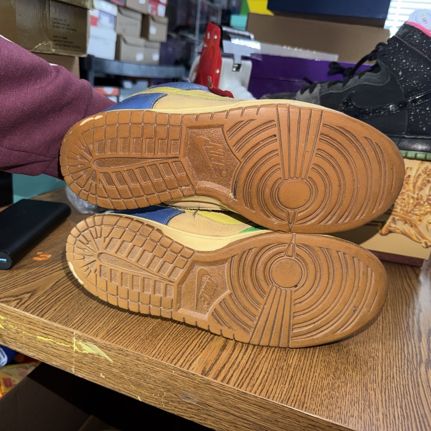 Size 9.5 - Nike Dunk Premium Sb Low Brooklyn Projects