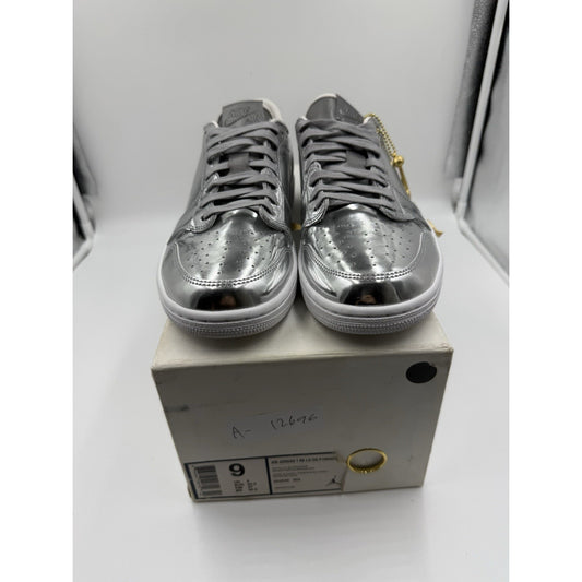 Size 9 - Air Jordan 1 Retro OG Pinnacle Low Metallic Silver