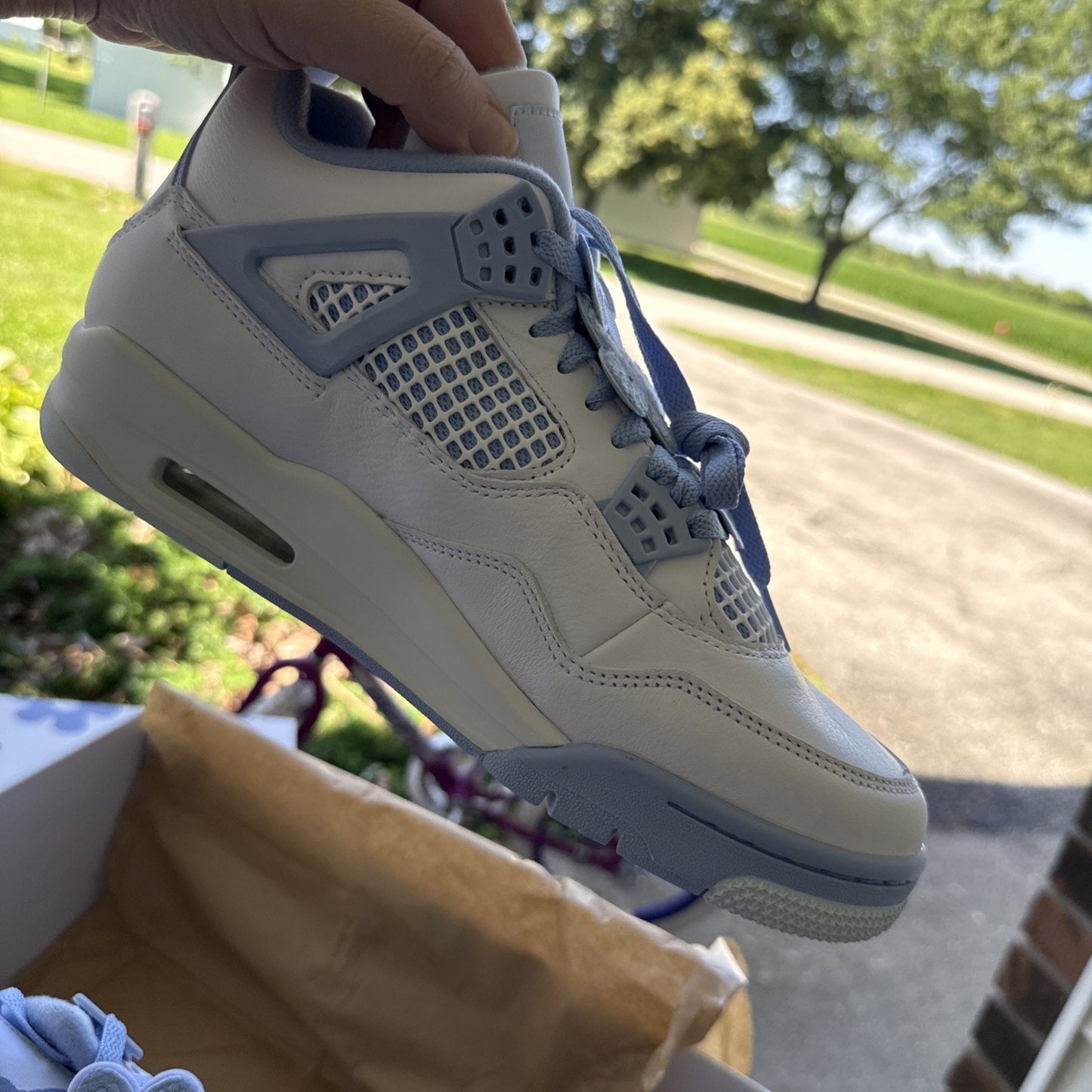 Size 10.5 - Air Jordan 4 Retro Forget Me Not W