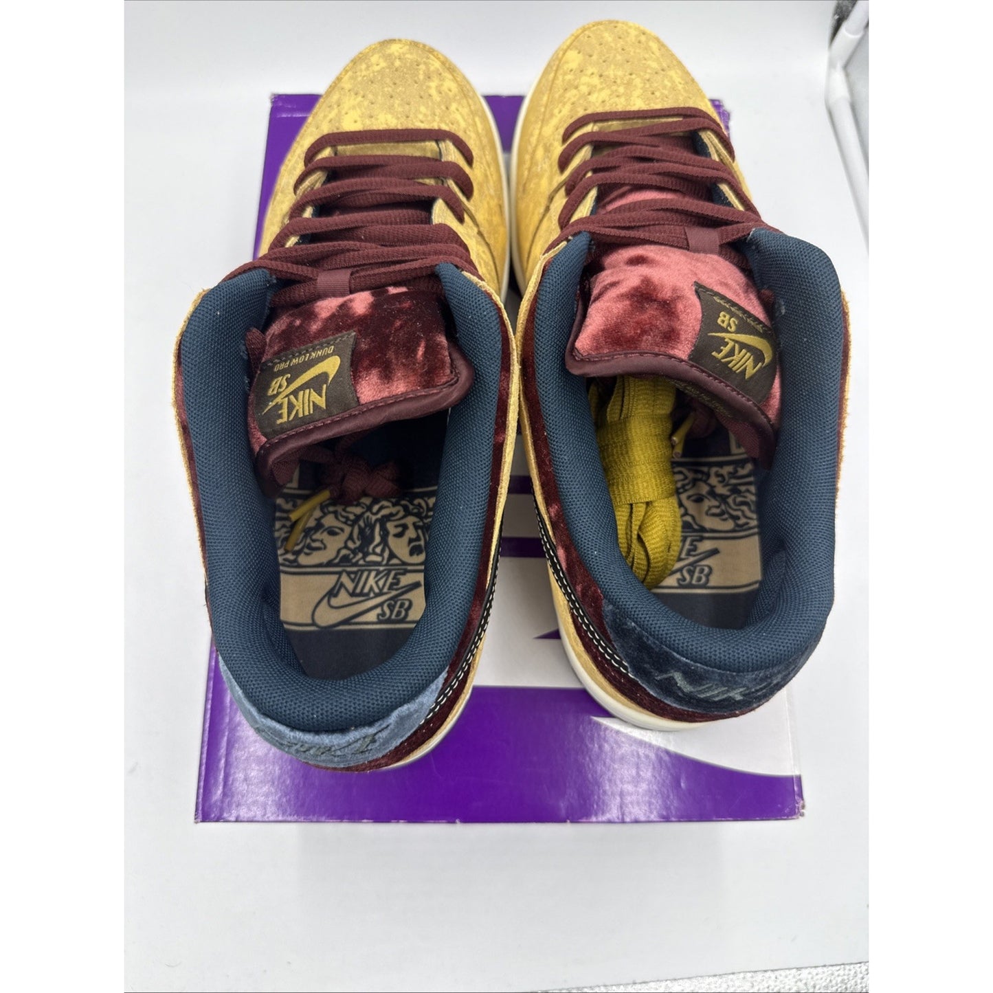 Size 11.5 - Nike Dunk SB Low City of Cinema