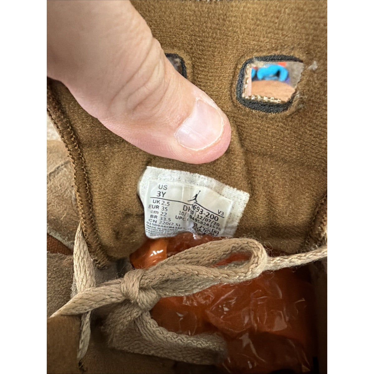 Size 3 (PS) - Jordan 6 Retro x Travis Scott Mid British Khaki BB