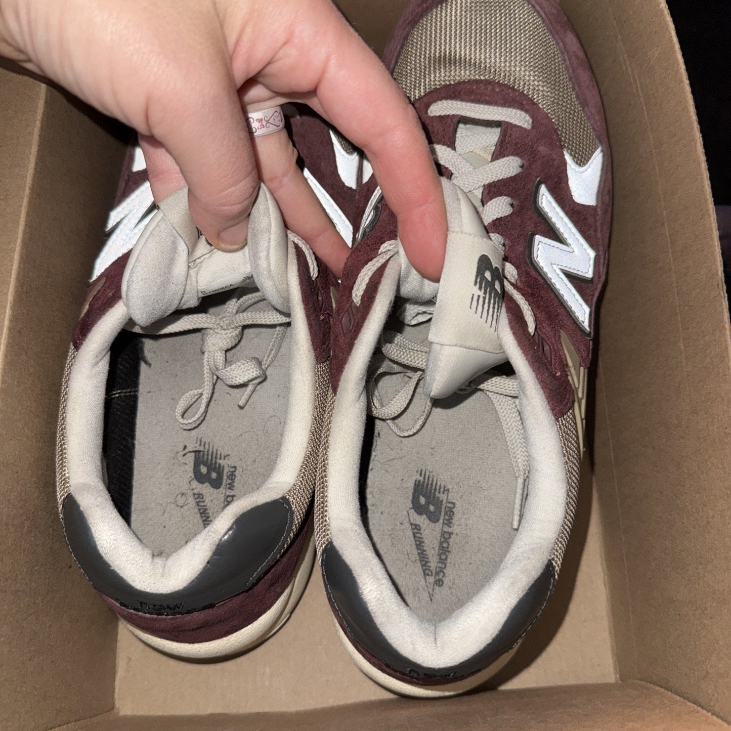 Size 10.5 New Balance 580 Washed Burgundy