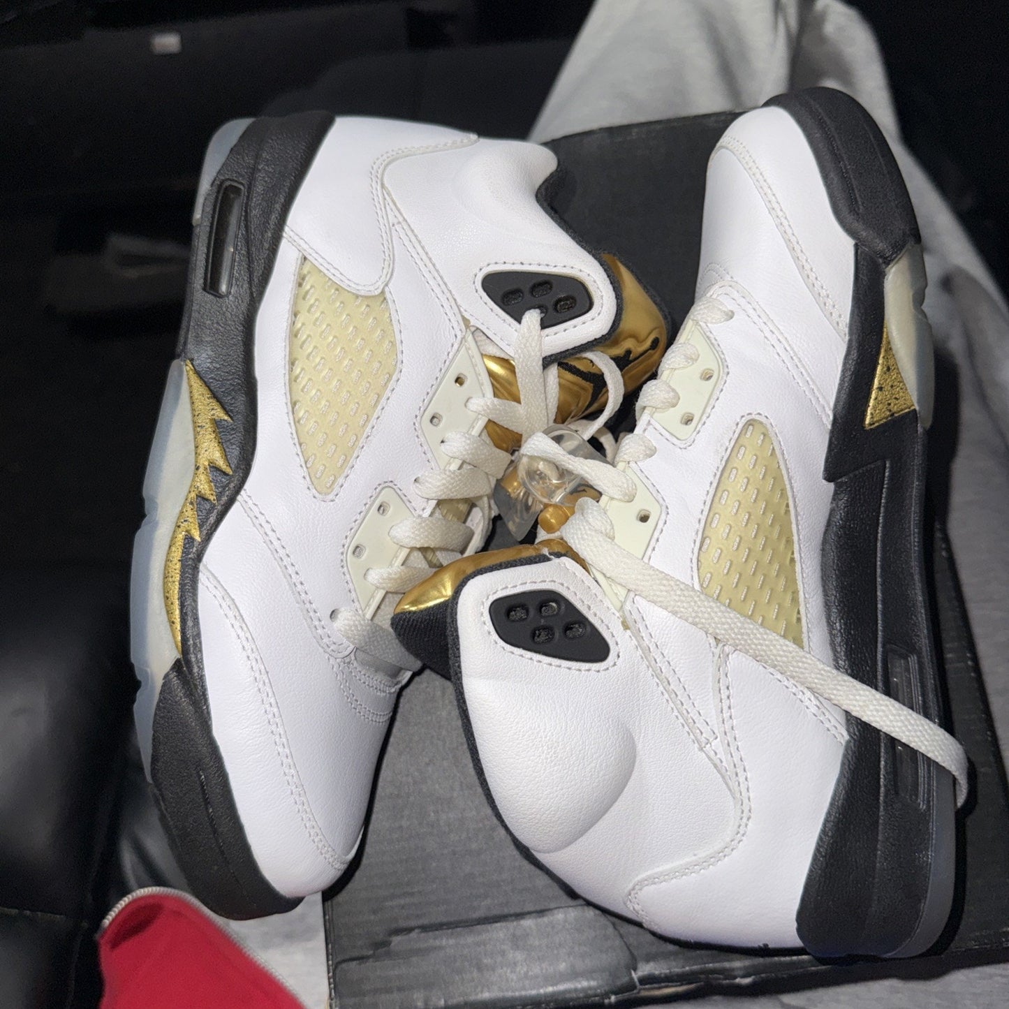 Size 5.5 Y Nike 440888–133 Jordan 5 Retro Olympic 2016