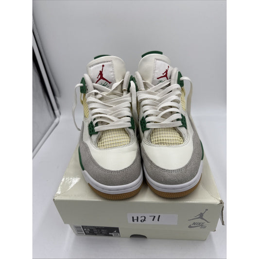 Size 8.5 Air Jordan 4 Retro PINE GREEN Sb 2023