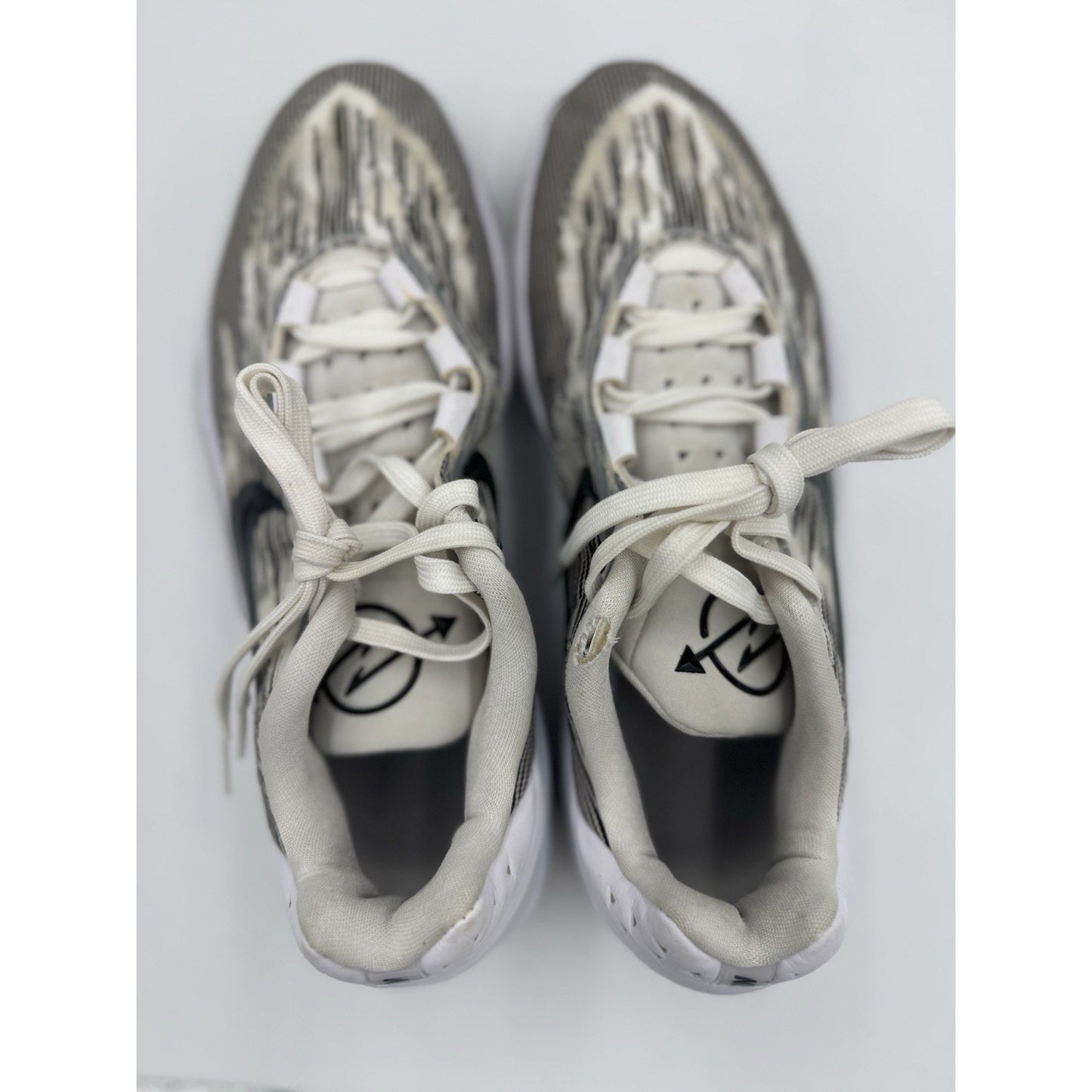 Size 10.5 - Nike Air Zoom GT Cut 2 TB White Black