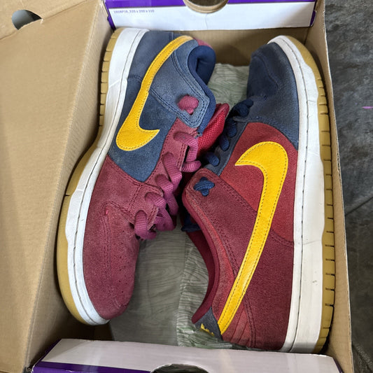 Nike Dunk SB Low Catalonia Size 9 Barcelona