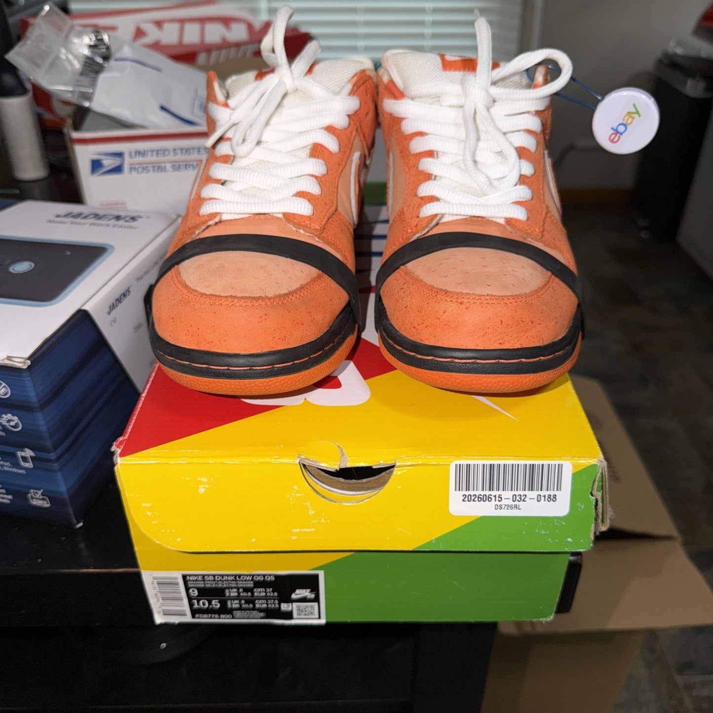 Nike SB Dunk Low 'Concepts Orange Lobster' Sneakers Size 9 FD8776-800
