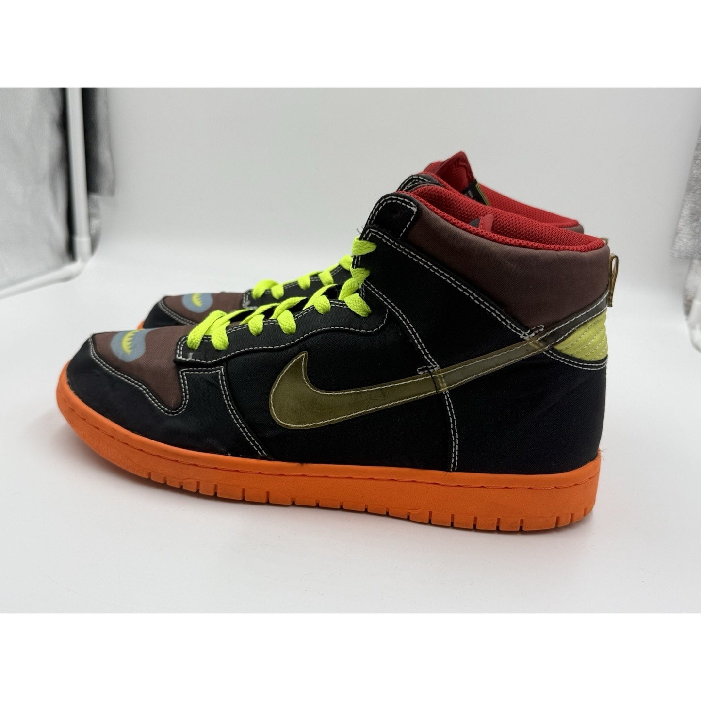 Size 10 - Nike Dunk Premium High Cassette Playa