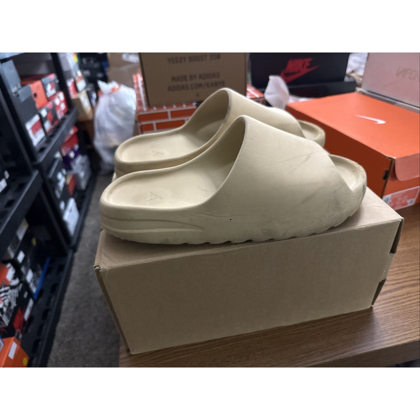 Size 9 - adidas Yeezy Slide Used (Desert Sand) BS341
