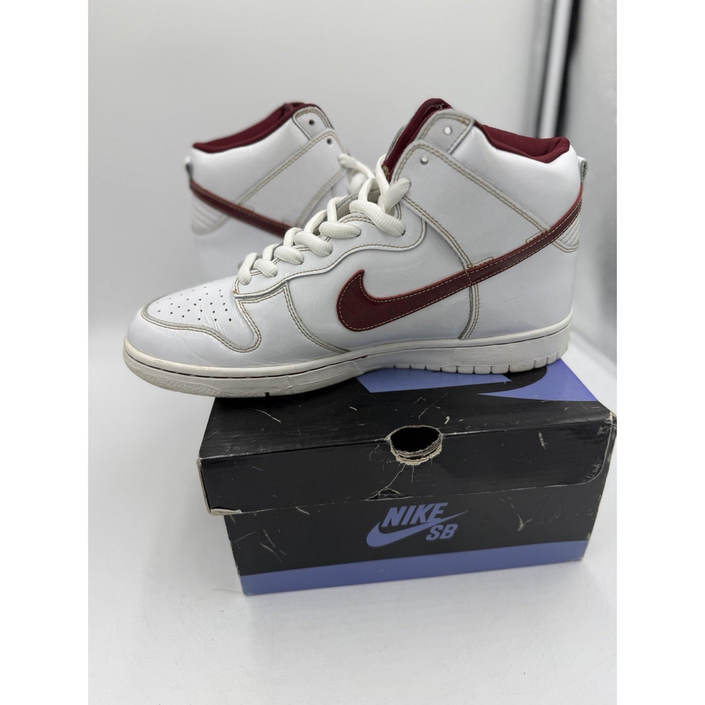 Size 10.5 - Nike Dunk Premium SB High Mafia Pack