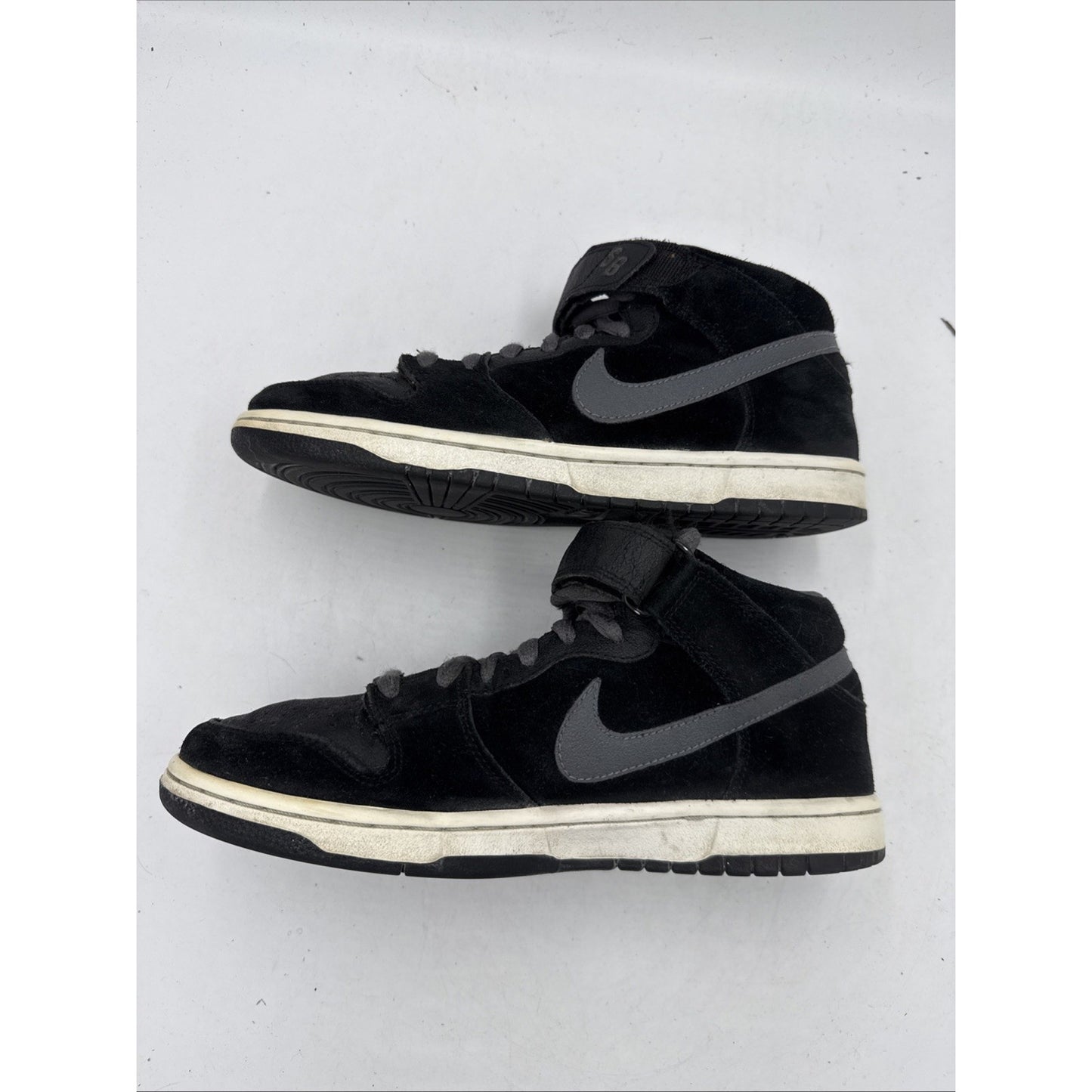 Size 9.5 - Nike Dunk Pro SB 2008 Mid Griptape
