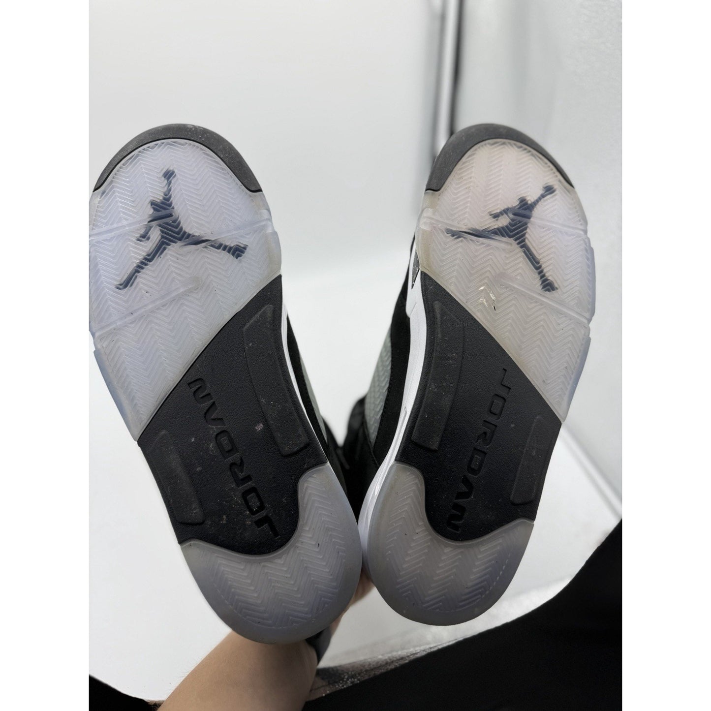 Size 14 - Jordan 5 Retro Mid Oreo Moonlight