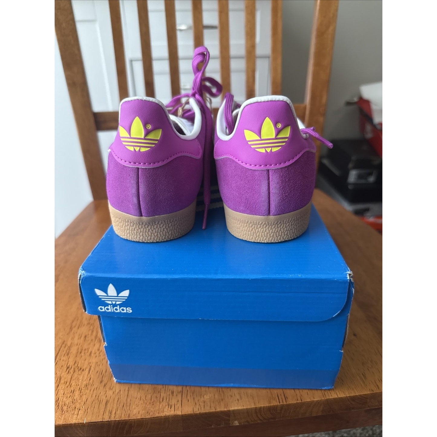 WOMENS ADIDAS ORIGINALS GAZELLE INDOOR_PURPLE BURST/SOLAR YELLOW JI1373-SIZE 5.5 BS236