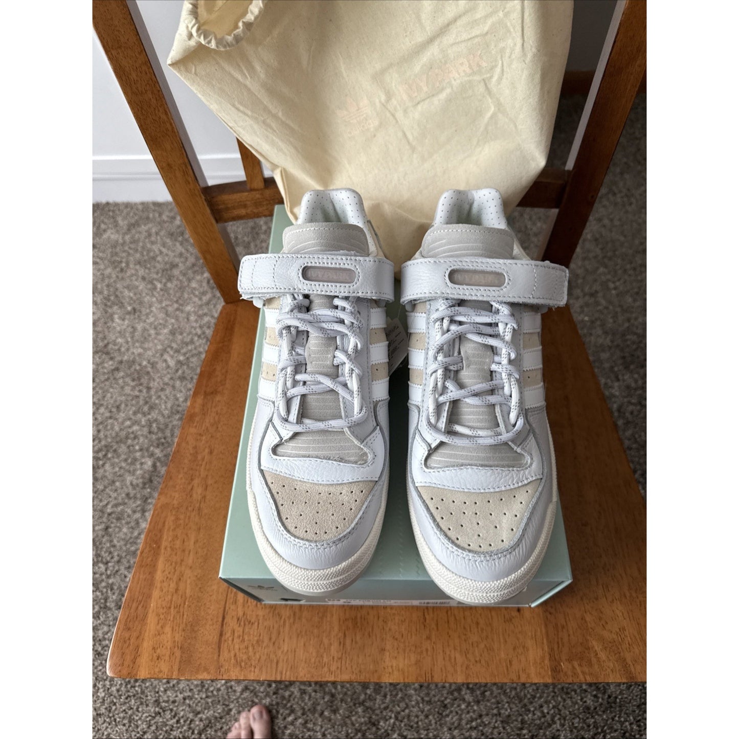 Size 9 - adidas Ivy Park x Forum Low White BS70