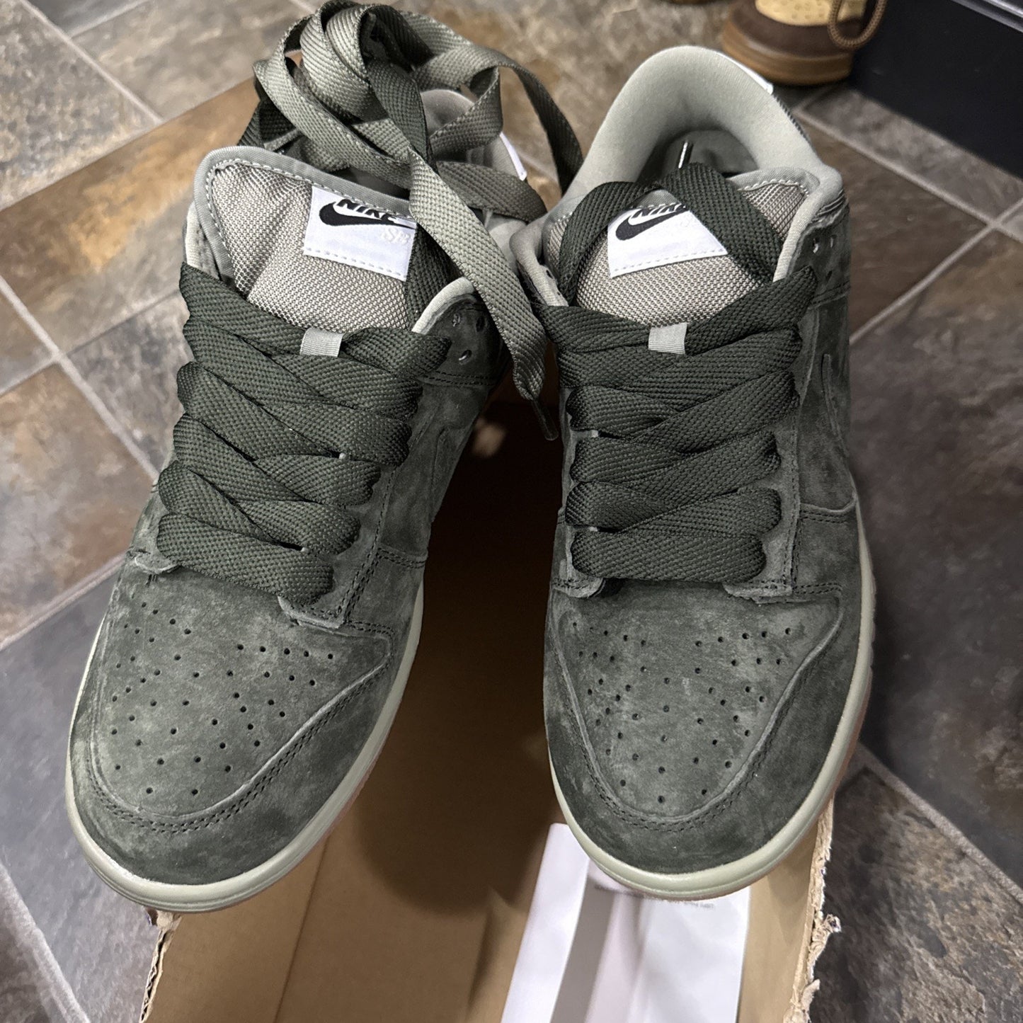 Nike SB Dunk Low Pro B Skateboards Sneakers Seqouia HJ0367 301 Size 7.5