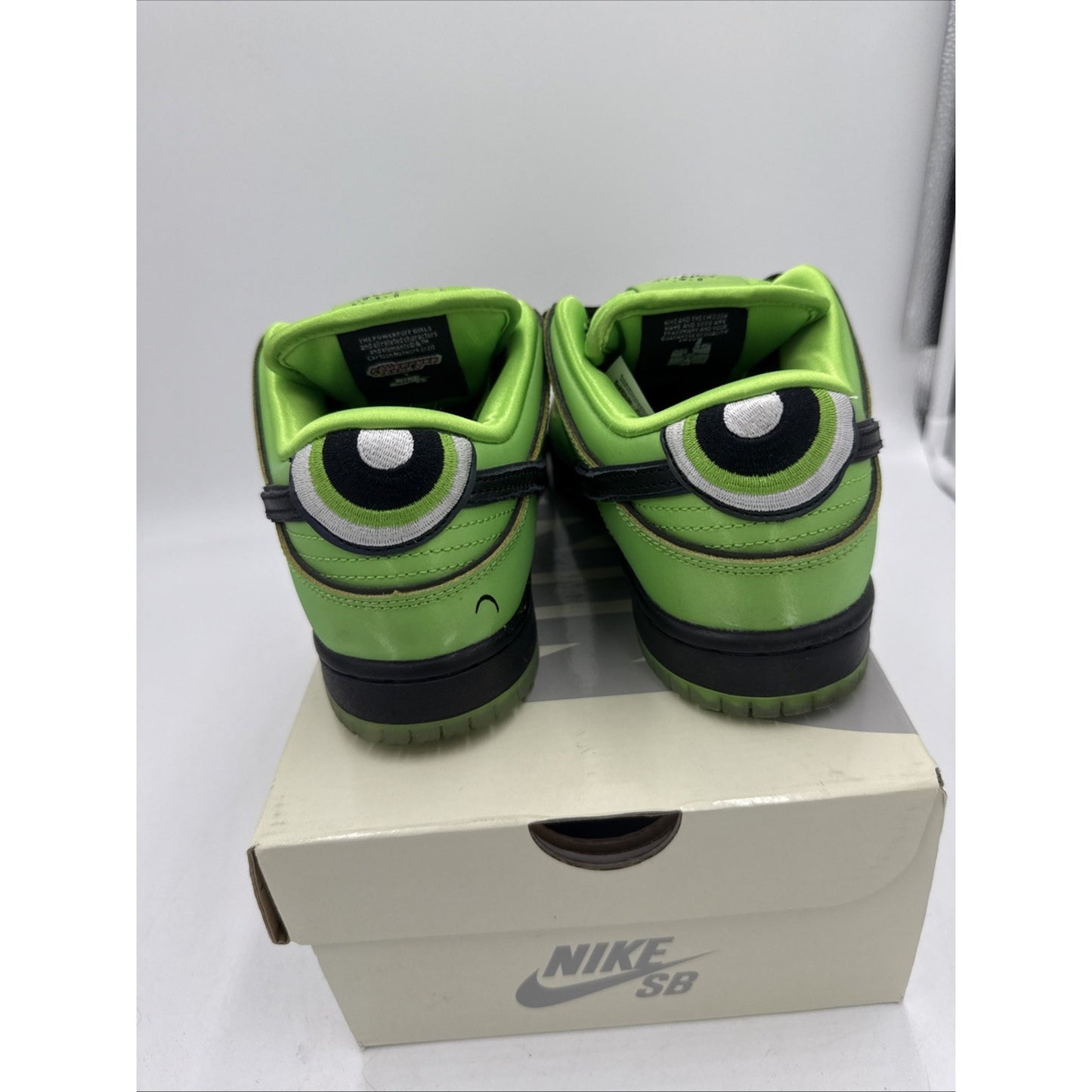Size 5 - Nike The Powerpuff Girls x Dunk Pro SB QS Low Buttercup