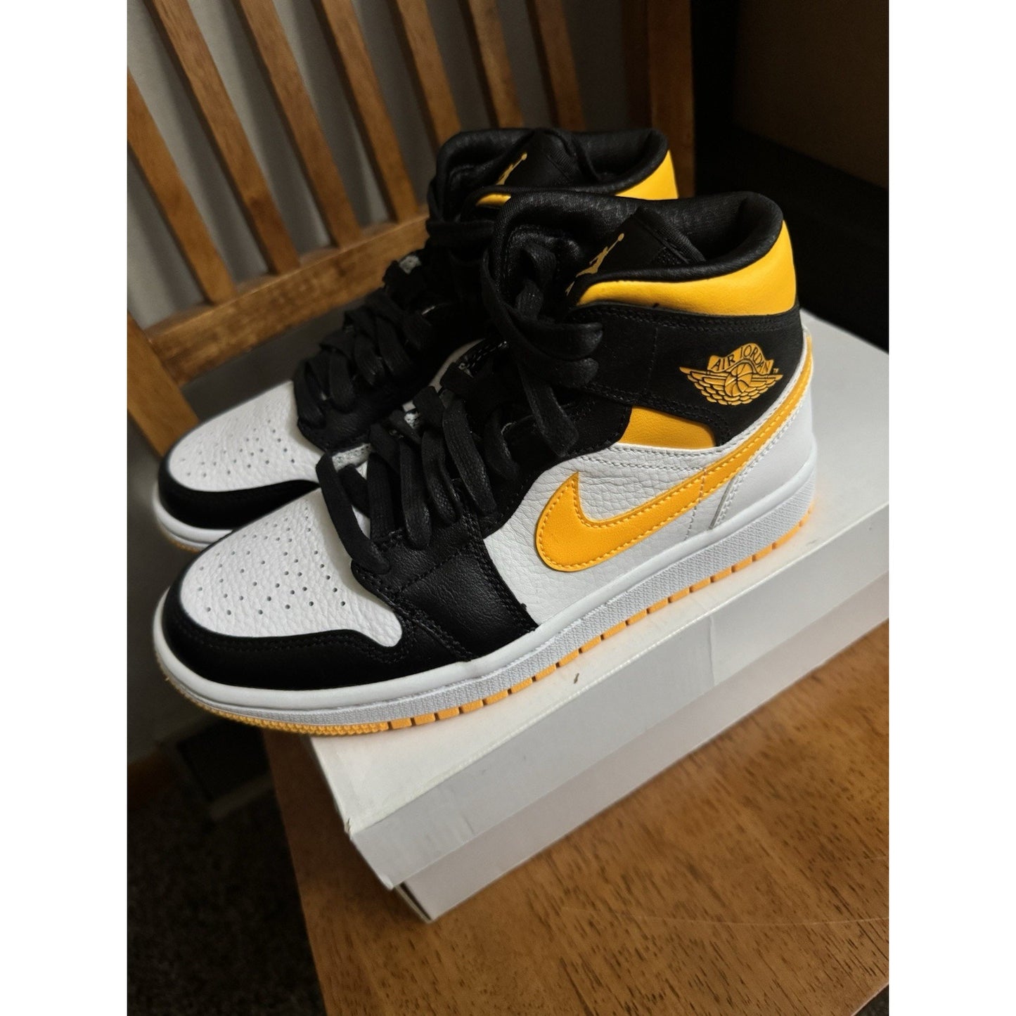 Size 6.5 - Air Jordan 1 SE Mid White Laser Orange W BS291