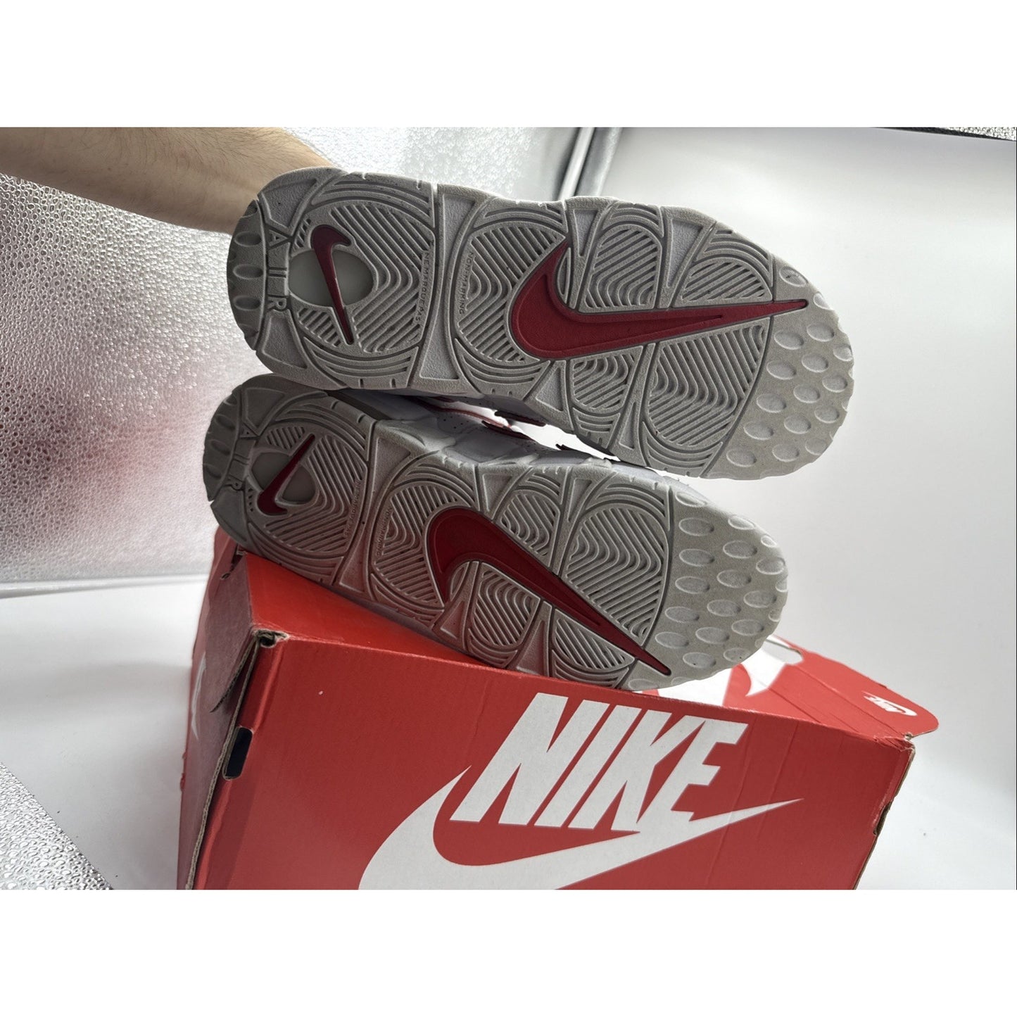 Size 6 (GS) - Nike Air More Uptempo Low White Varsity Red 2021