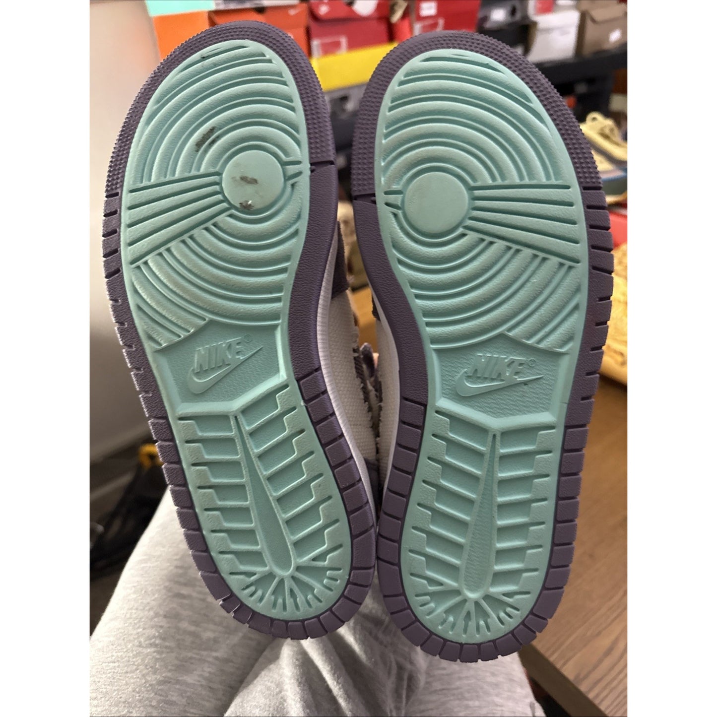 Size 8.5 - Air Jordan 1 Zoom Comfort High Tropical Twist
