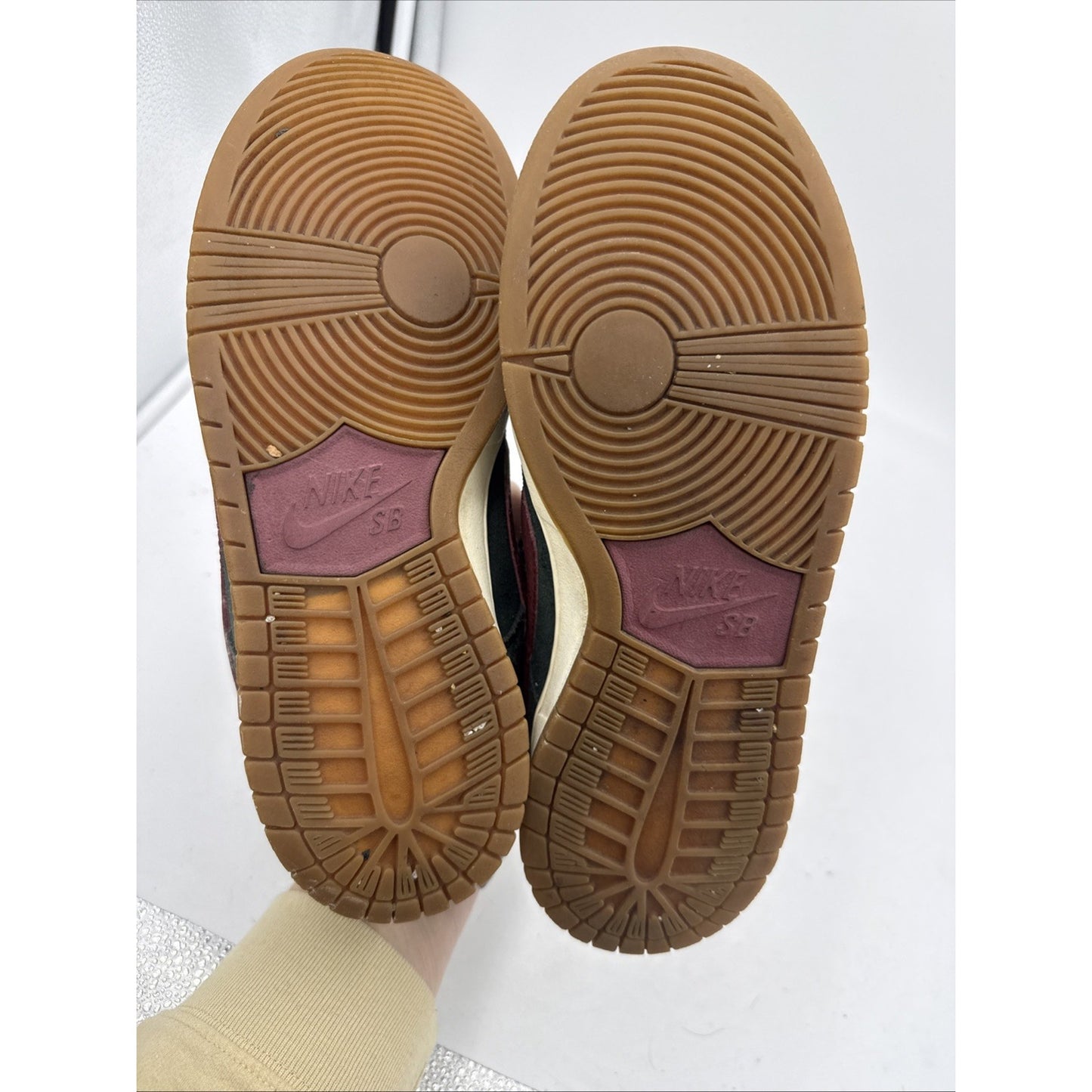 Size 8 - Nike Dunk Pro SB Low Corduroy Ale Brown