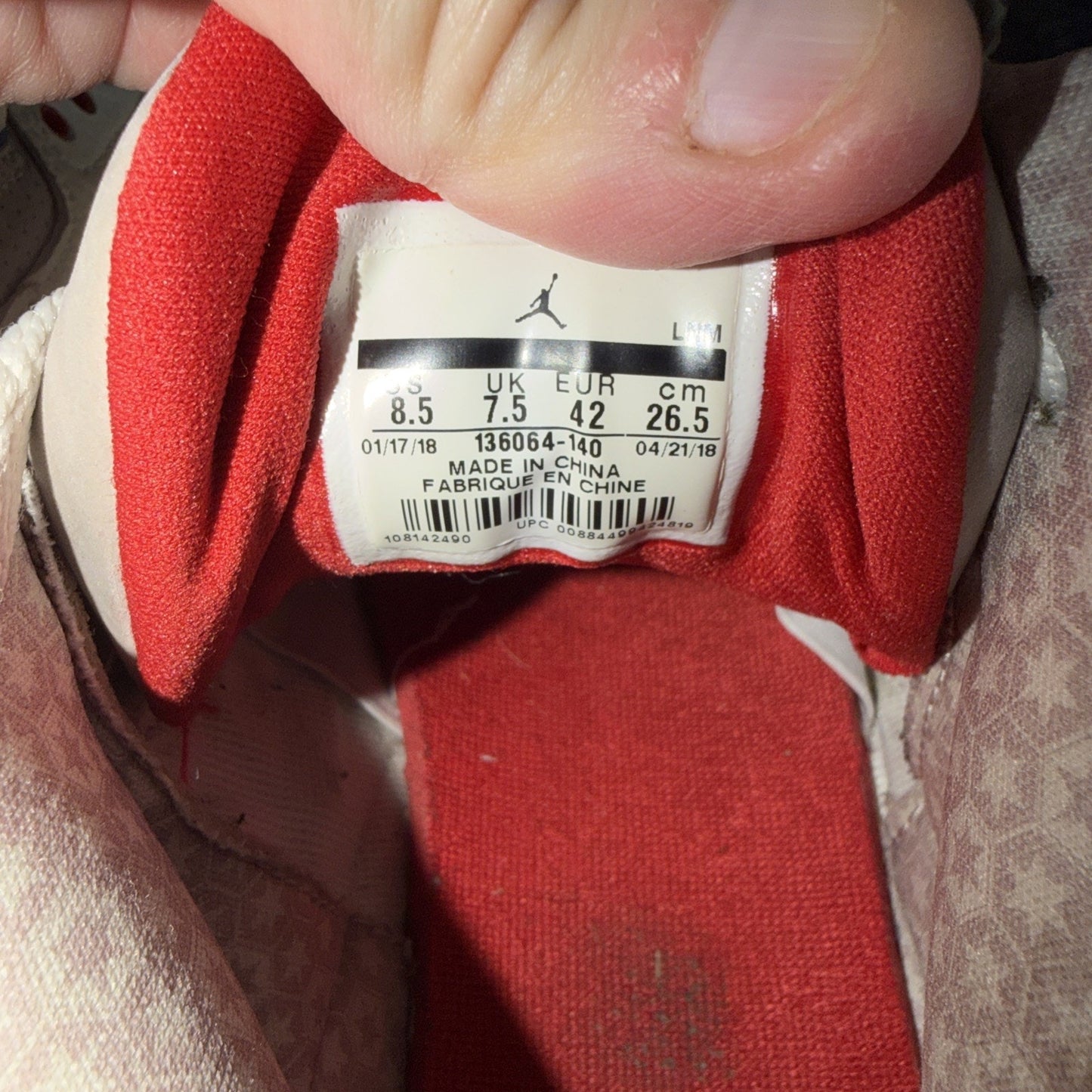 Size 8.5 - Air Jordan 3 Retro International Flight