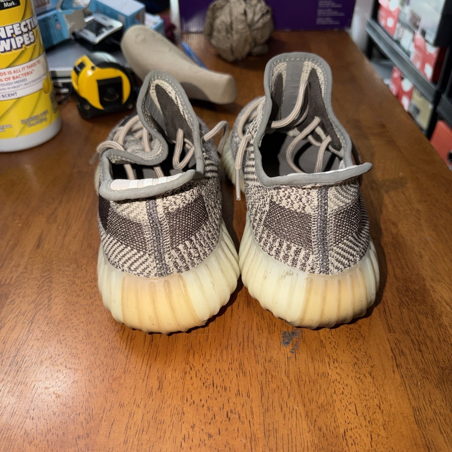 Size 10.5 - adidas Yeezy Boost 350 V2 Low Zyon