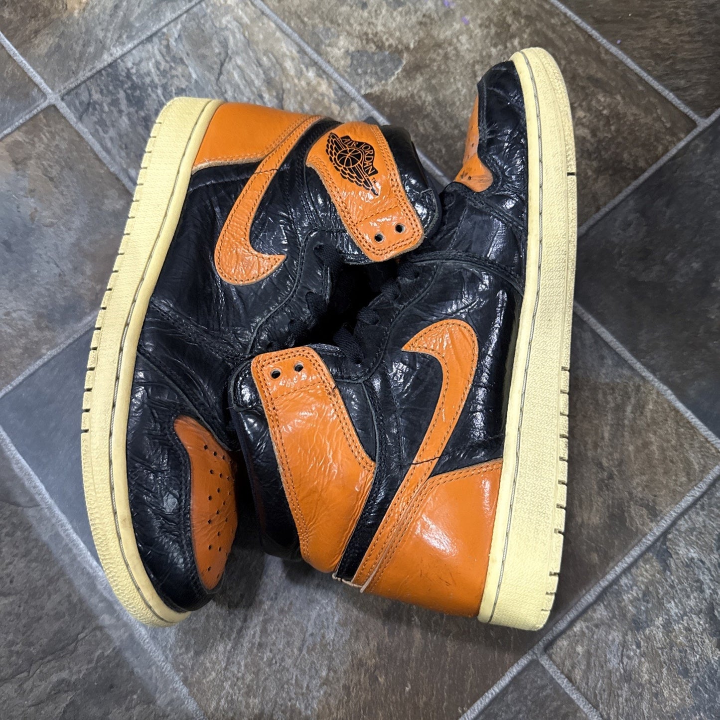 Jordan Air Jordan 1 Retro High OG Shattered Backboard 3.0 2019 555088-028 Sz 9