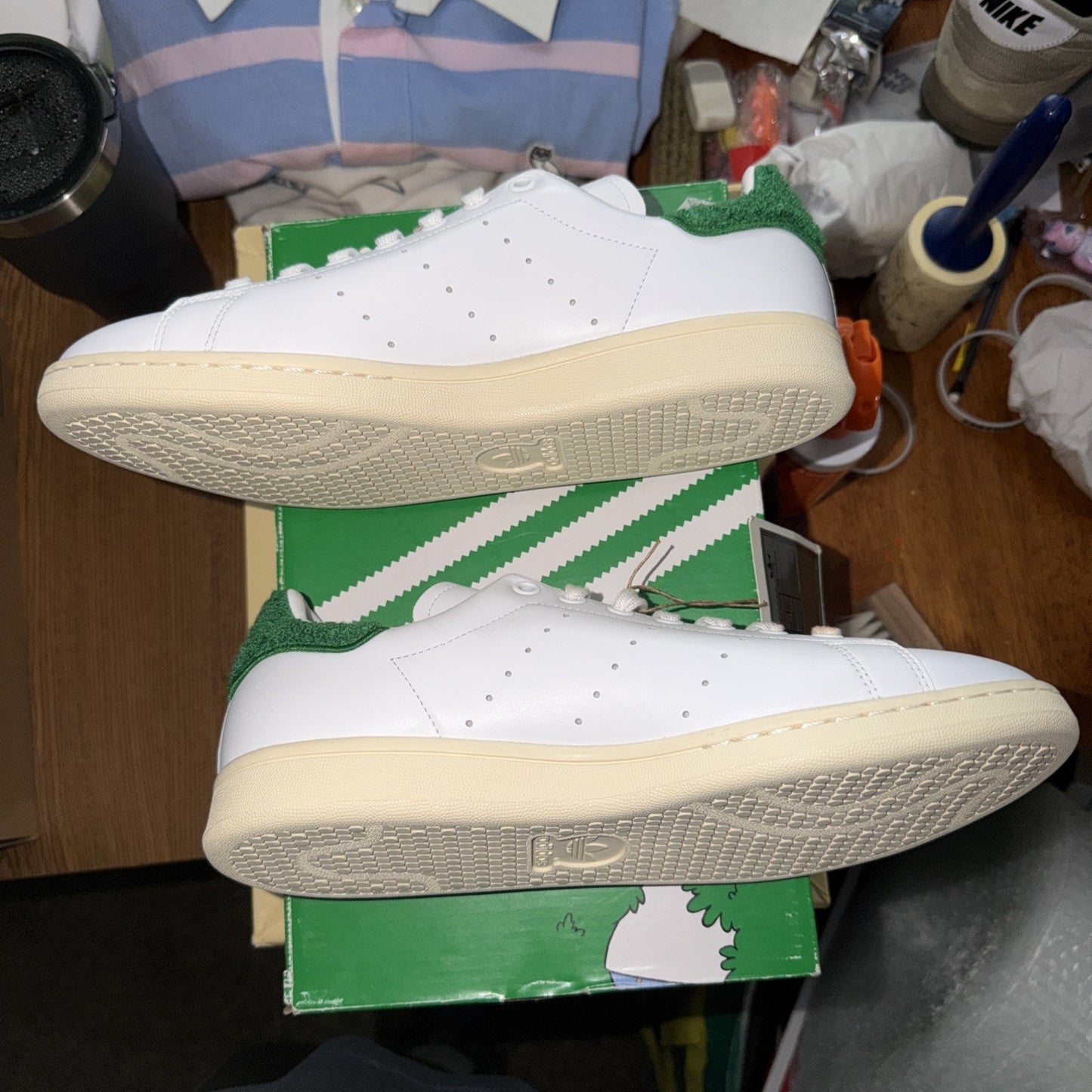 Size 9 Adidas Stan Smith x The Simpsons "Homer Simpson" Sneaker Sample Tagged