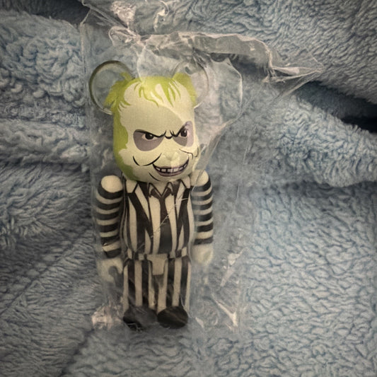Medicom Series 49 100% Bearbrick- Artist/ Beetlejuice