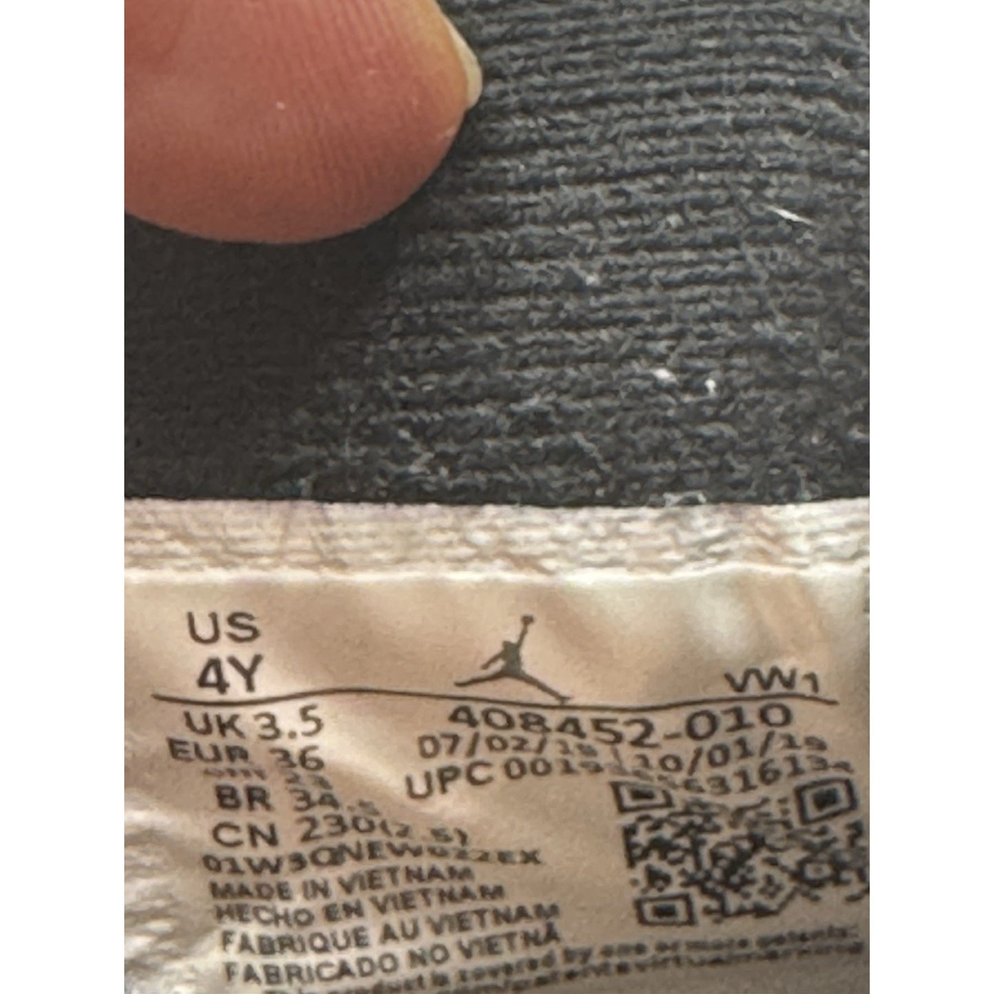 Size 4 (GS) - Jordan 4 Retro 2020 Low Black Cat