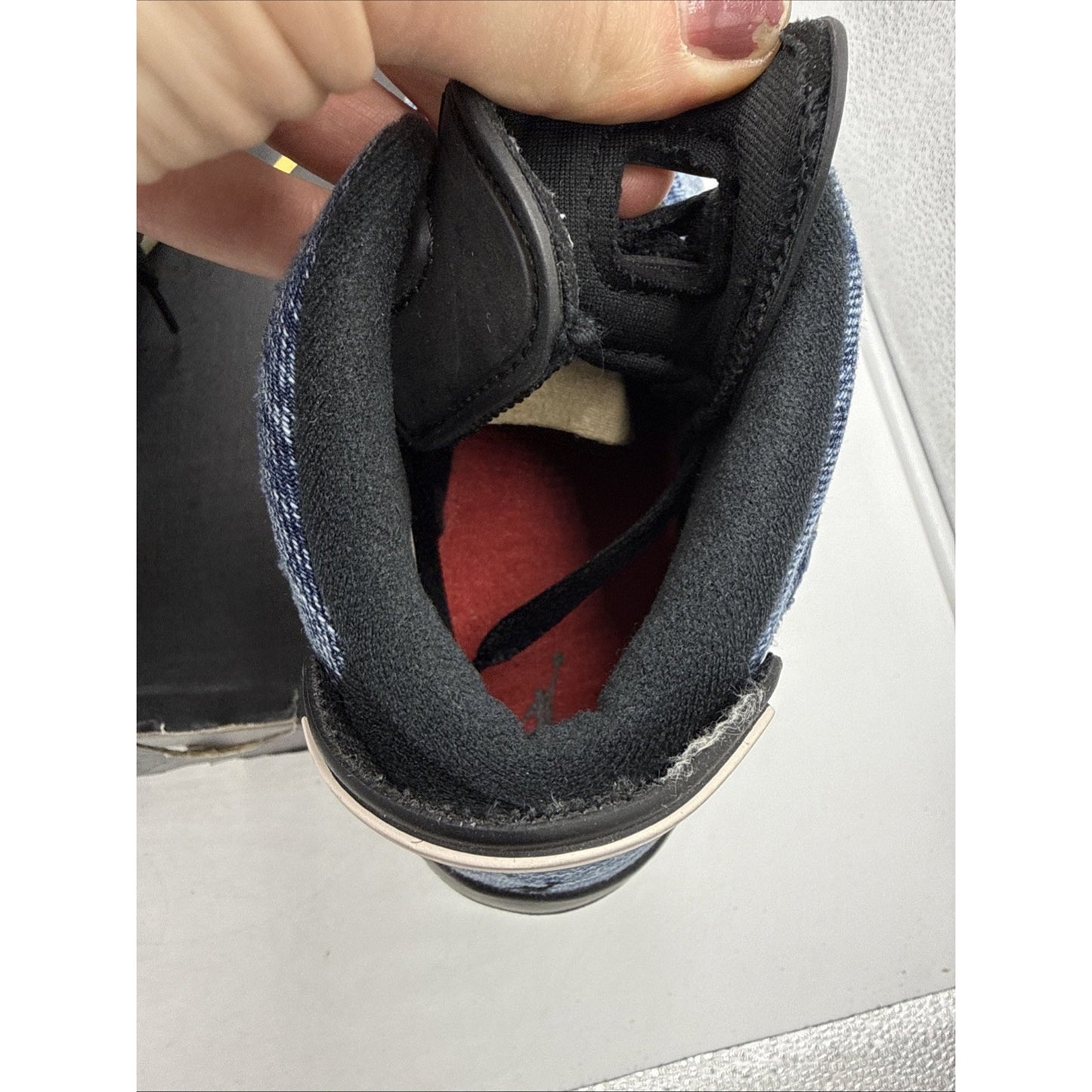 Size 5Y or 6.5 Wmns - Jordan 6 Retro High Washed Denim (GS)