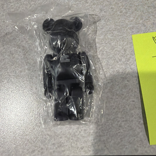 Bearbrick 100% Series 47 Basic E Medicom Toy Black Figure New