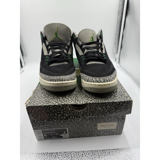 Size 9 - Jordan 3 Retro Mid Pine Green