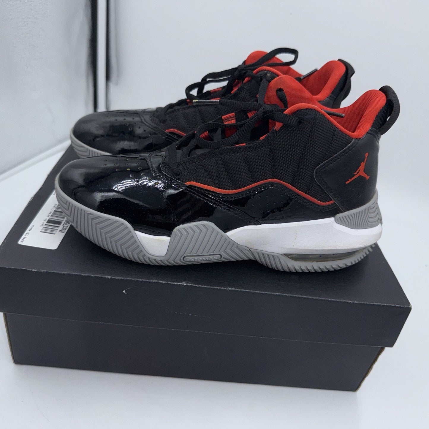 Size 4.5 (GS) - Jordan Stay Loyal Mid Bred