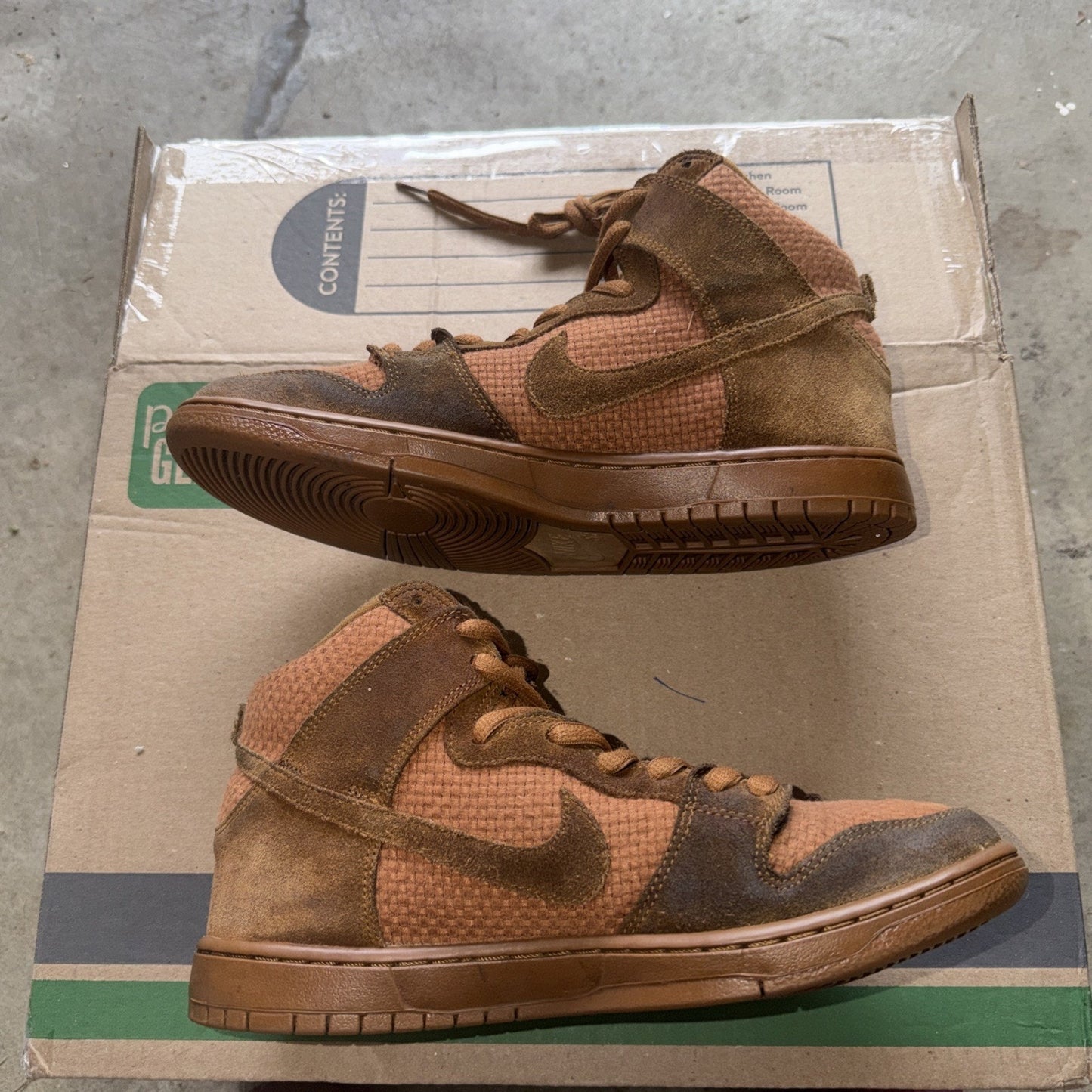 Size 10.5 - Nike Dunk Premium SB High Ale Brown