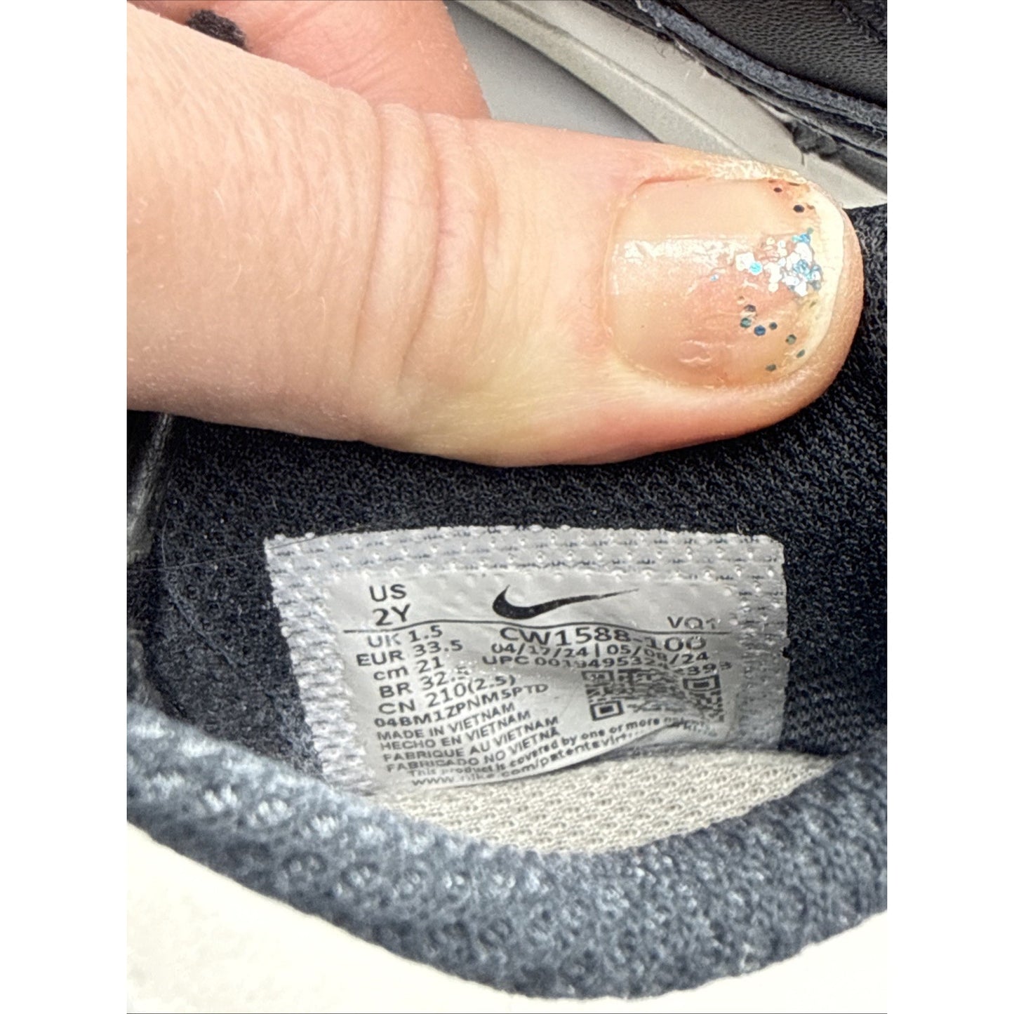 Size 2 (PS) - Nike Dunk Low Black White - CW1588-100
