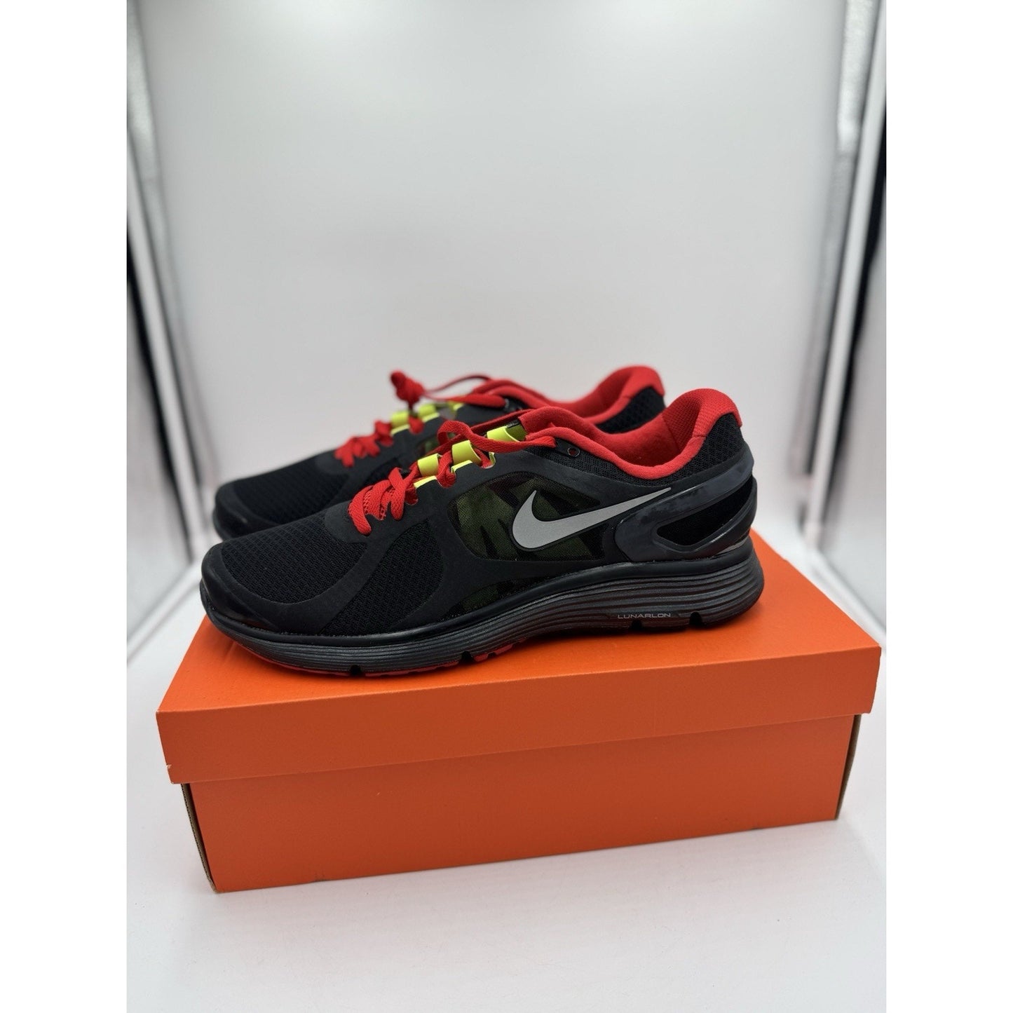 Size 11.5 - Nike LunarEclipse+ 2 Black University Red Brand New From 2011 bs862