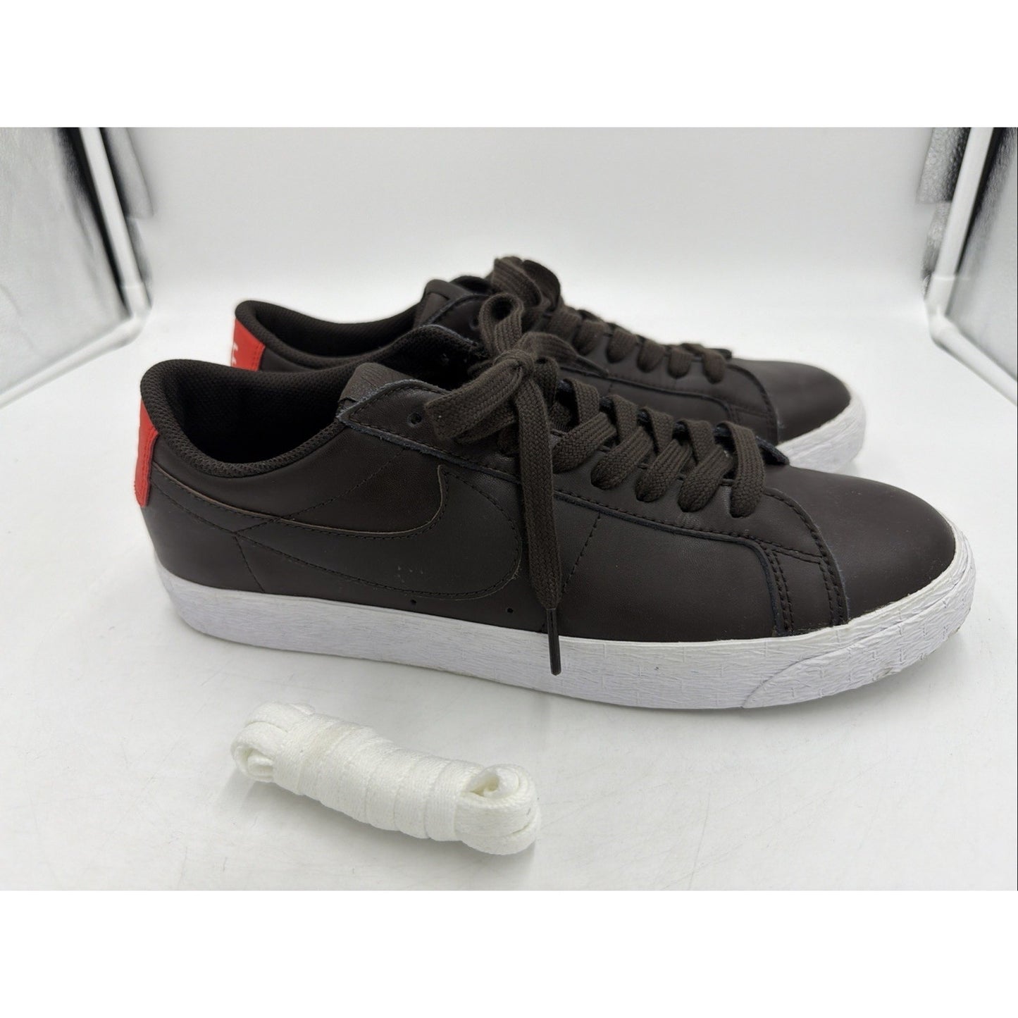 Nike SB Zoom Blazer Low Velvet Brown SZ 10.5 Sample 9999 Tagged [864347-202]