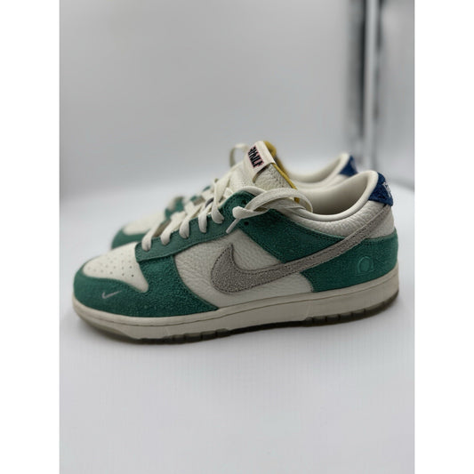 Size 10.5 - Nike Kasina x Dunk Low Road Sign BS612