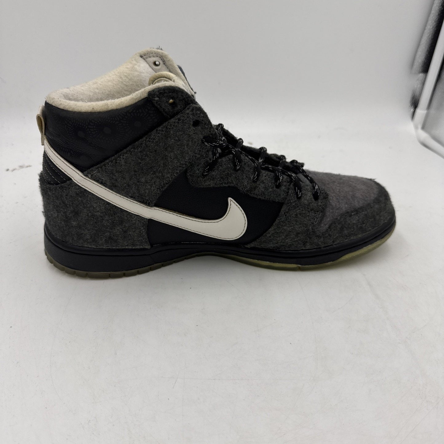 Size 10 - Nike Dunk SB Premier High Petoskey
