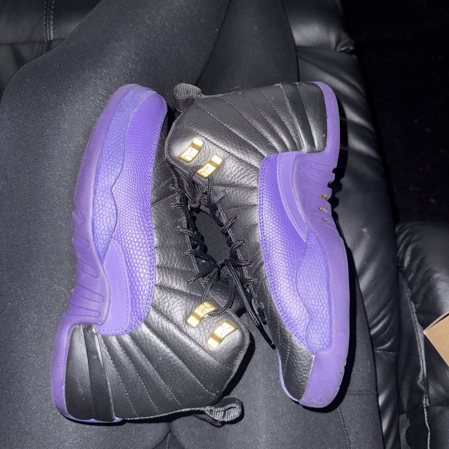 Jordan Air Jordan 12 Retro (GS) Black/Purple 5.5Y Leather High Top 153265-057