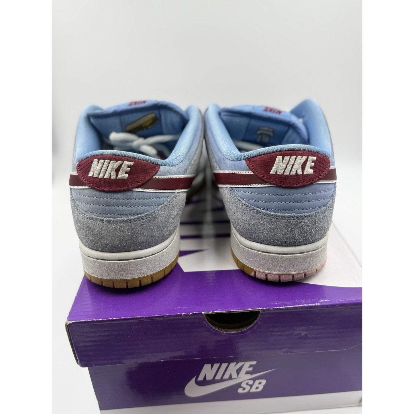 Size 11 - Nike SB Dunk Low Premium Philadelphia Phillies BS603