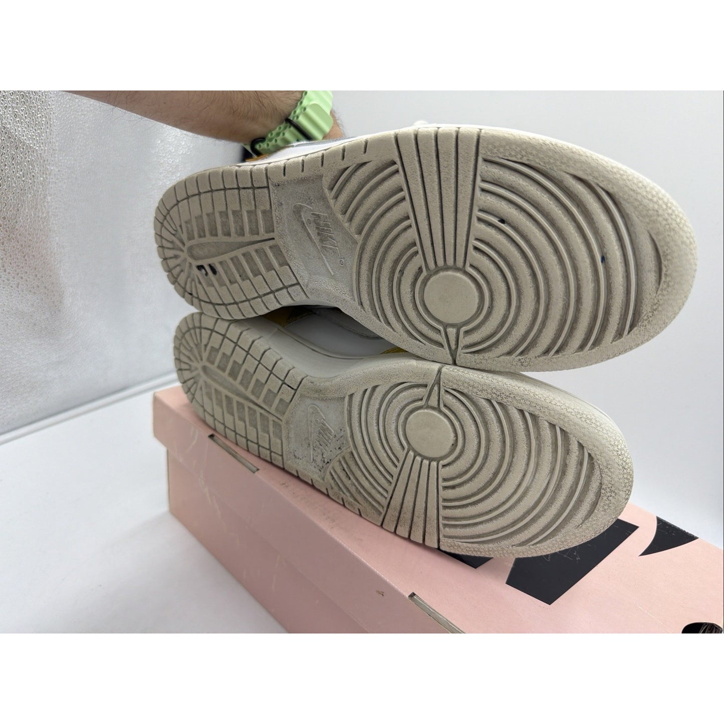 Size 9.5 - Nike Dunk Pro SB Low De La Soul