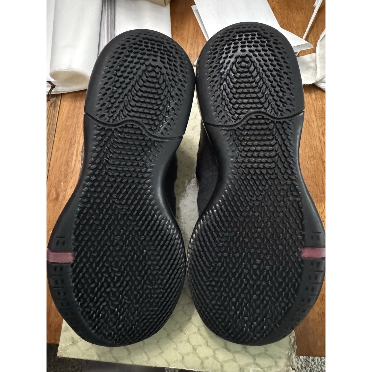 Size 8 Kobe Ad Av3555-002 BS285