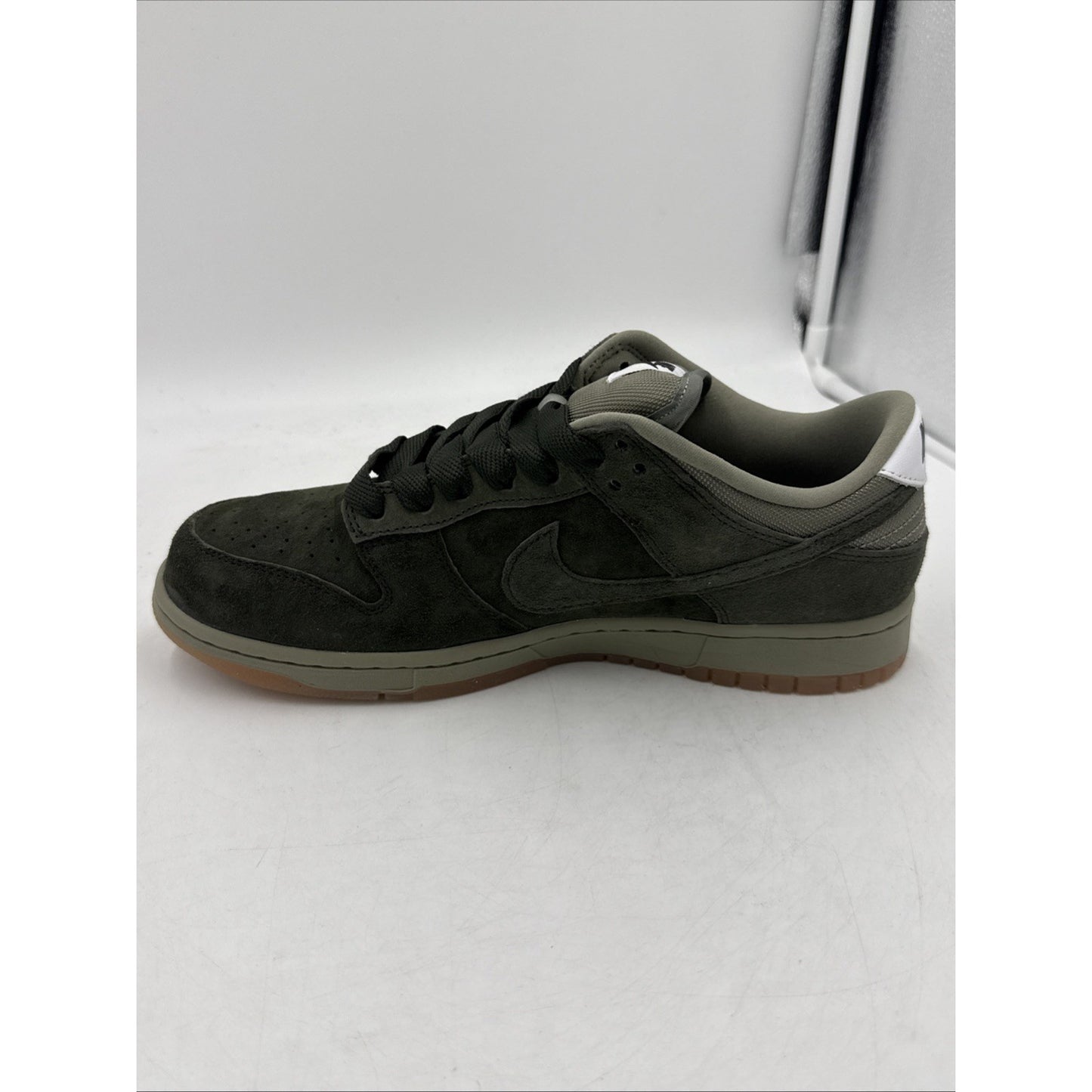 Size 9.5 - Nike Dunk SB Pro B Low Sequoia