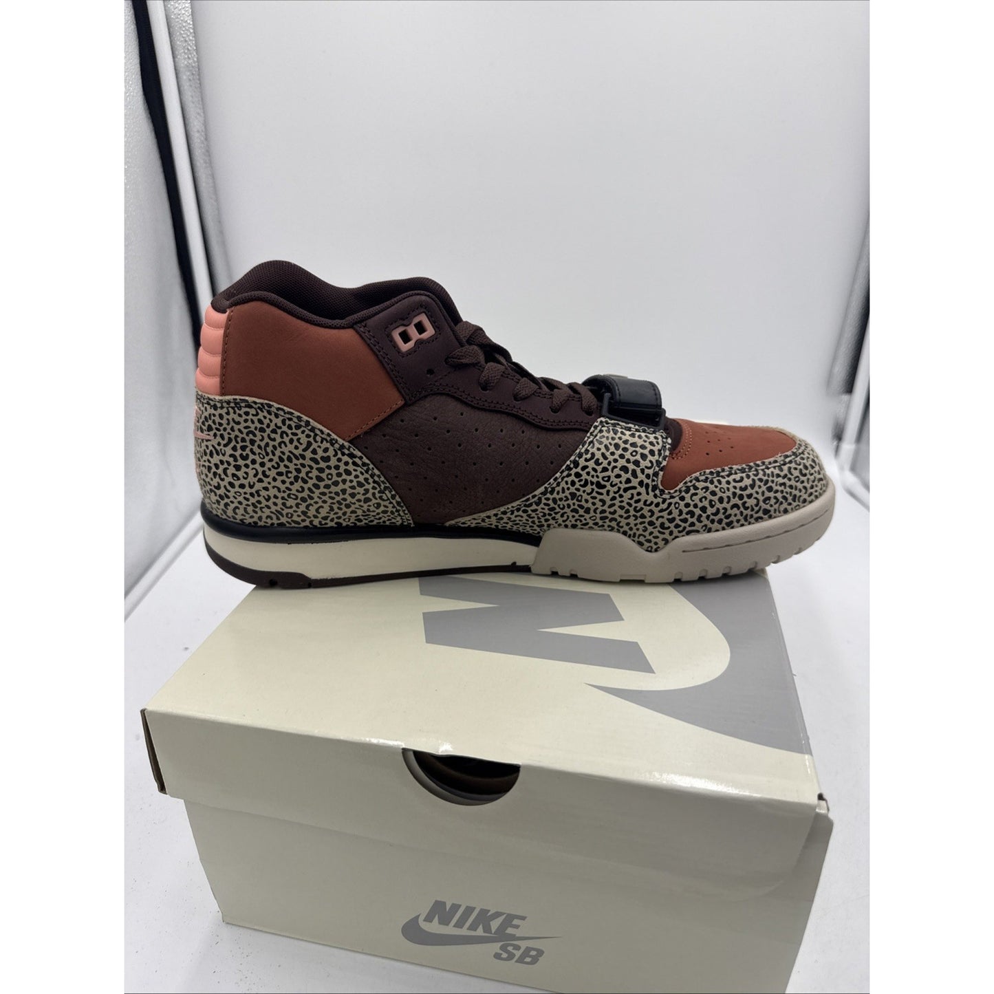 Size 12 - Arts-Rec x Nike Air Trainer 1 SB For Recreational Use