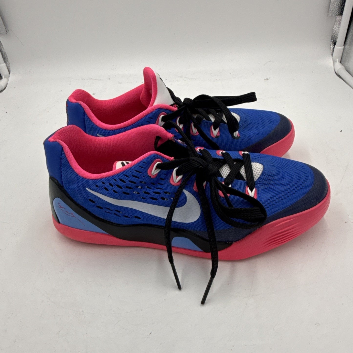 Size 4.5Y Kobe Hyper Cobalt Pink Unisex 653593-600
