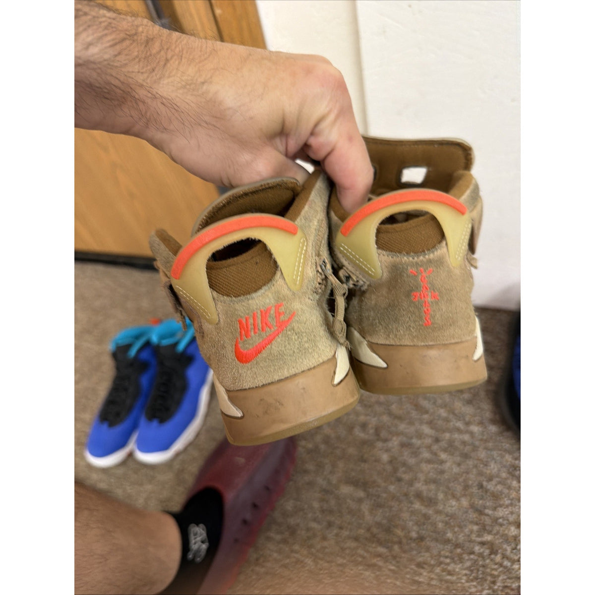 Size 3 (PS) - Jordan 6 Retro x Travis Scott Mid British Khaki BB