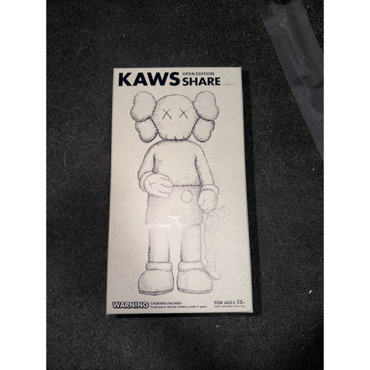 🔥 NEW KAWS Share Vinyl Figure - Grey / Pink Authentic