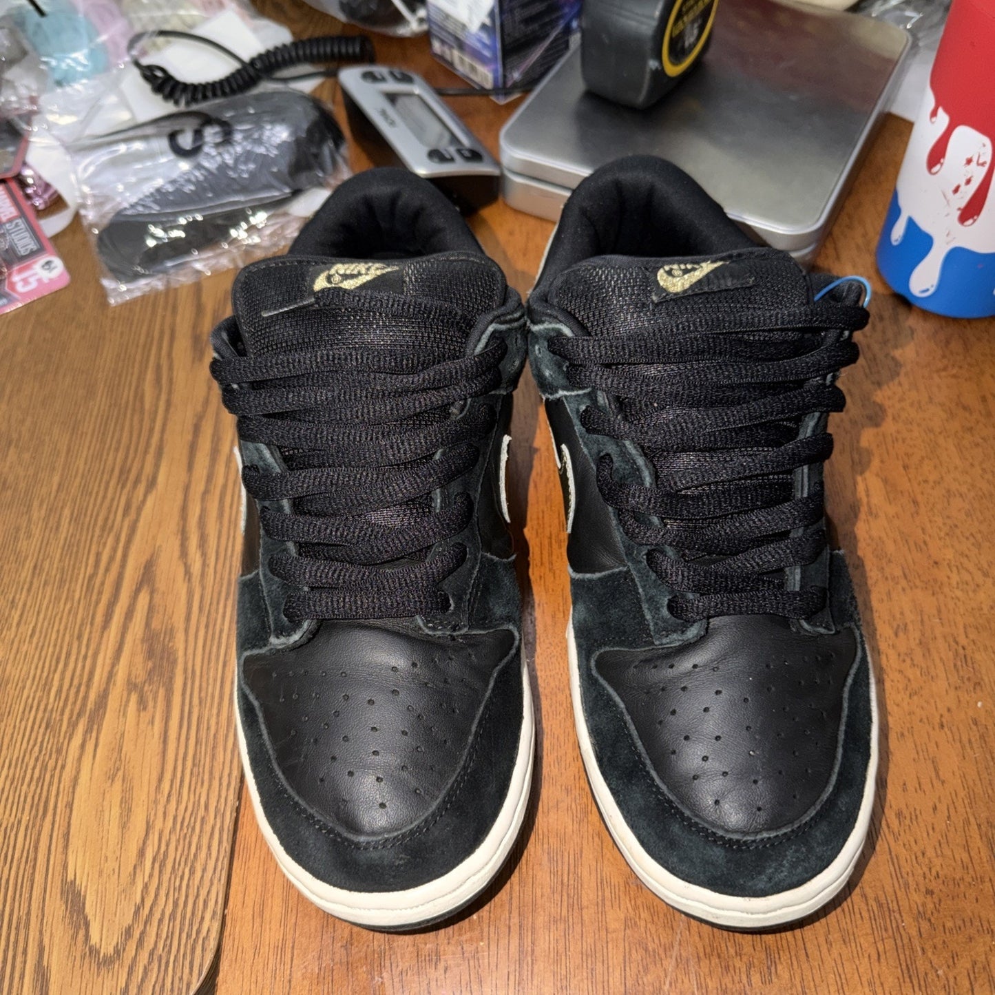 OG 2003 Nike Dunk SB Low Takashi 304292-072 Black Gold White Men's Sneaker